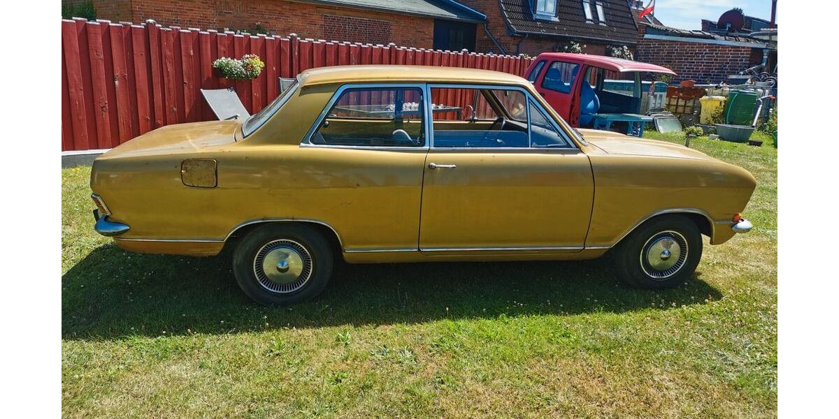 Opel Kadett 134.951 km 1.800 &euro; Lensahn 23738