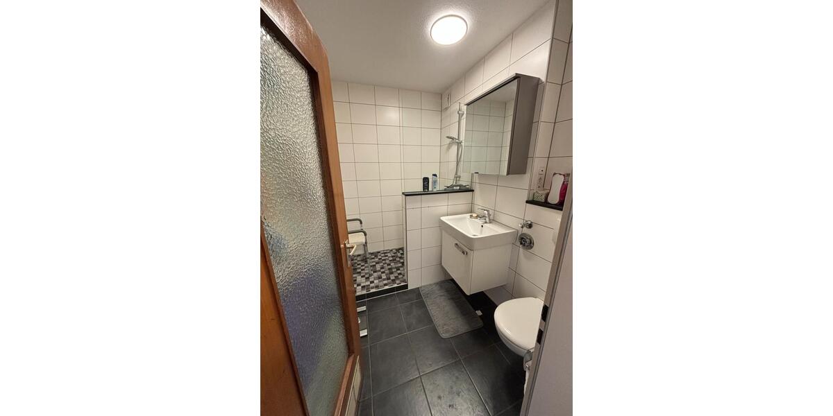 Etagenwohnung Niederzier - 3 Zimmer, 72 m&sup2;, 930&euro; | Angebot:24864886