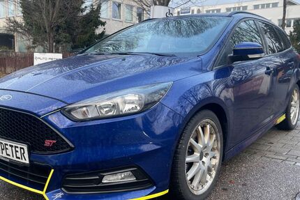 Ford Focus 179.037 km 8.990 &euro; Riemerling 85521