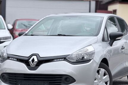 Renault Clio 53.000 km 5.390 &euro; Tuttlingen 78532