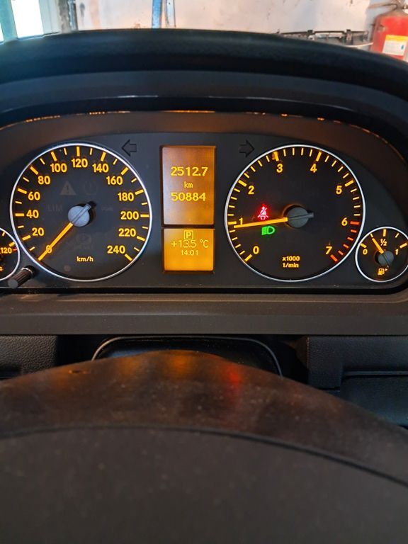 Mercedes-Benz A 160 51.000 km 5.200 € Ense 59469