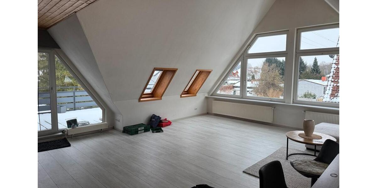 Dachgeschoßwohnung Oldenburg in Holstein - 4 Zimmer, 112 m&sup2;, 1.600&euro; | Angebot:25079818
