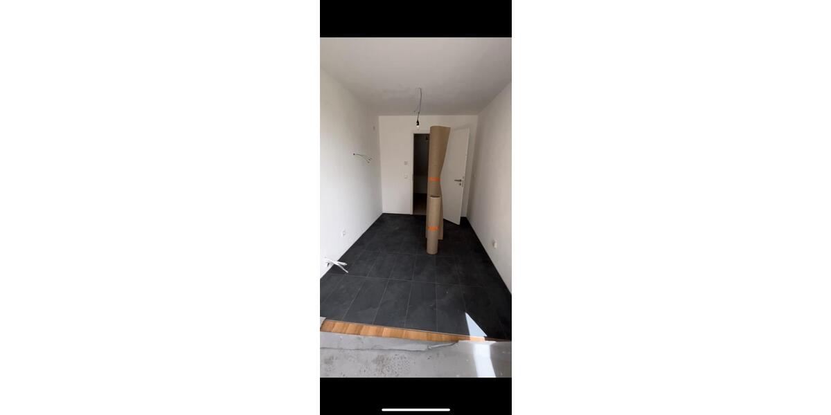 Dachgeschoßwohnung Dresden Schönfeld-Weißig - 5 Zimmer, 128 m&sup2;, 1.900&euro; | Angebot:25042196
