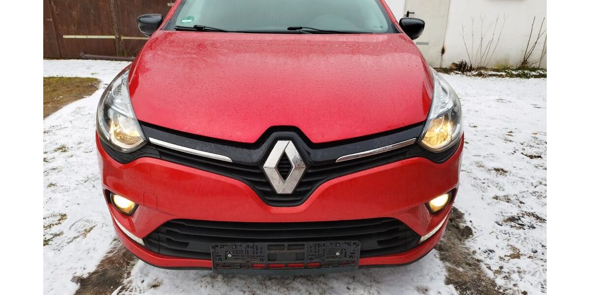 Renault Clio 111.000 km 8.800 &euro; Jatznick 17309