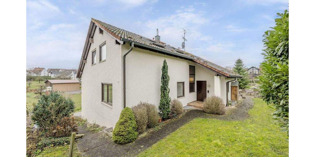 Einfamilienhaus Markgröningen / Schönbühlhof Schönbühlhof - 7 Zimmer, 227 m&sup2;, 749.000&euro; | Angebot:24452604