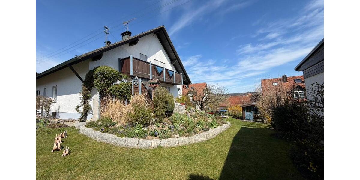 Einfamilienhaus Ursberg - 7 Zimmer, 160 m&sup2;, 499.000&euro; | Angebot:26728202