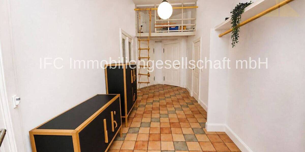 Etagenwohnung Dessau-Roßlau Siedlung - 4 Zimmer, 110 m&sup2;, 192.000&euro; | Angebot:26807340