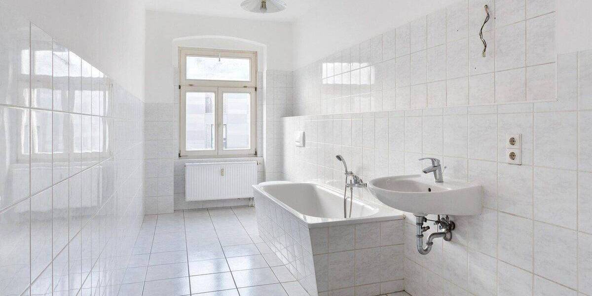 Etagenwohnung Görlitz Innenstadt - 2 Zimmer, 76 m&sup2;, 79.000&euro; | Angebot:26886551