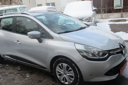 Renault Clio 98.000 km 4.790 &euro; Bielefeld 33699