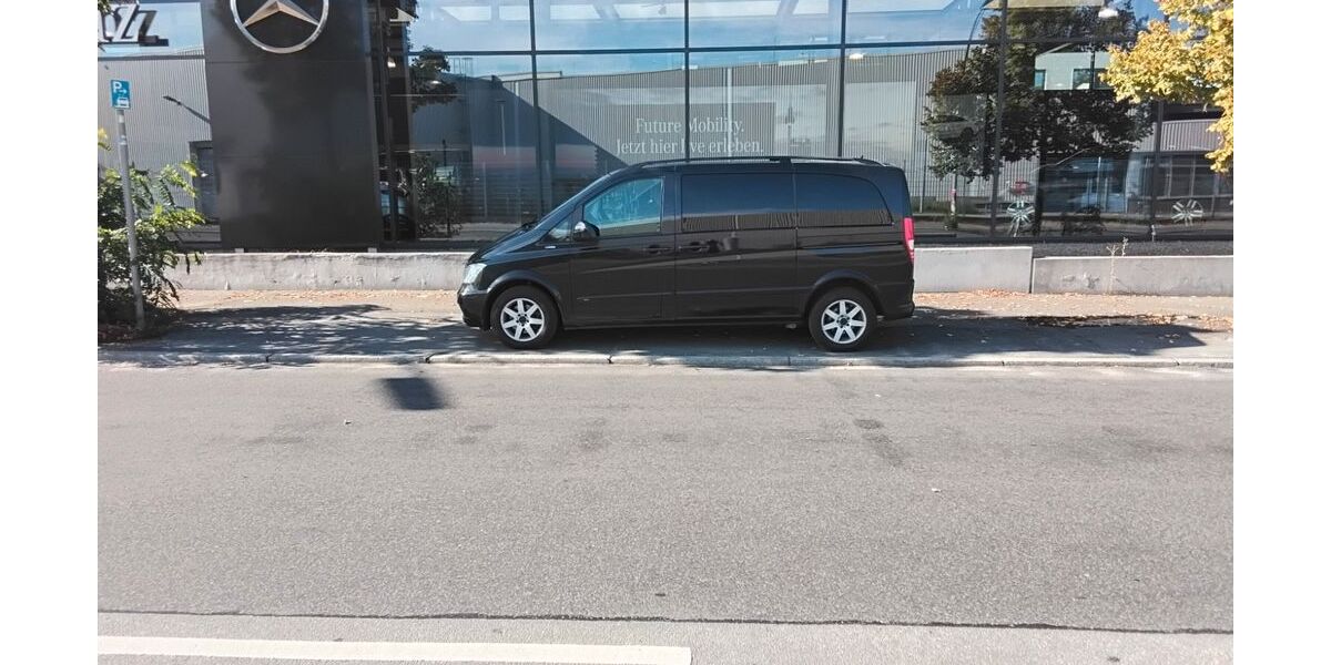 Mercedes-Benz Viano 249.000 km 13.200 &euro; Berlin 12105