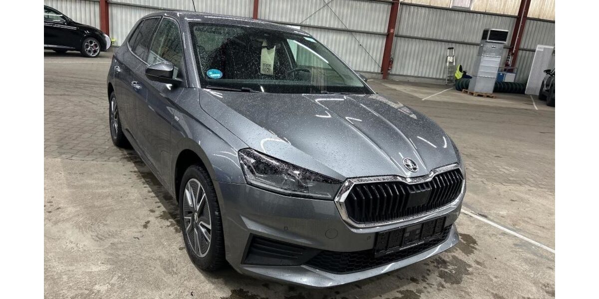 Skoda Fabia 22.860 km 18.750 &euro; Leer 26789
