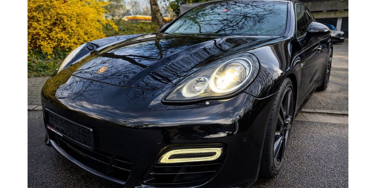 Porsche Panamera 111.876 km 25.200 &euro; Essen 45276