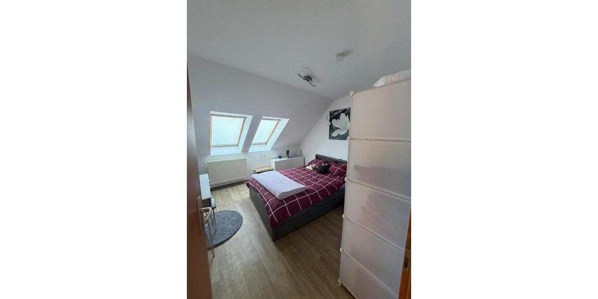 Dachgeschoßwohnung Jarmen - 3 Zimmer, 75 m&sup2;, 450&euro; | Angebot:26407395