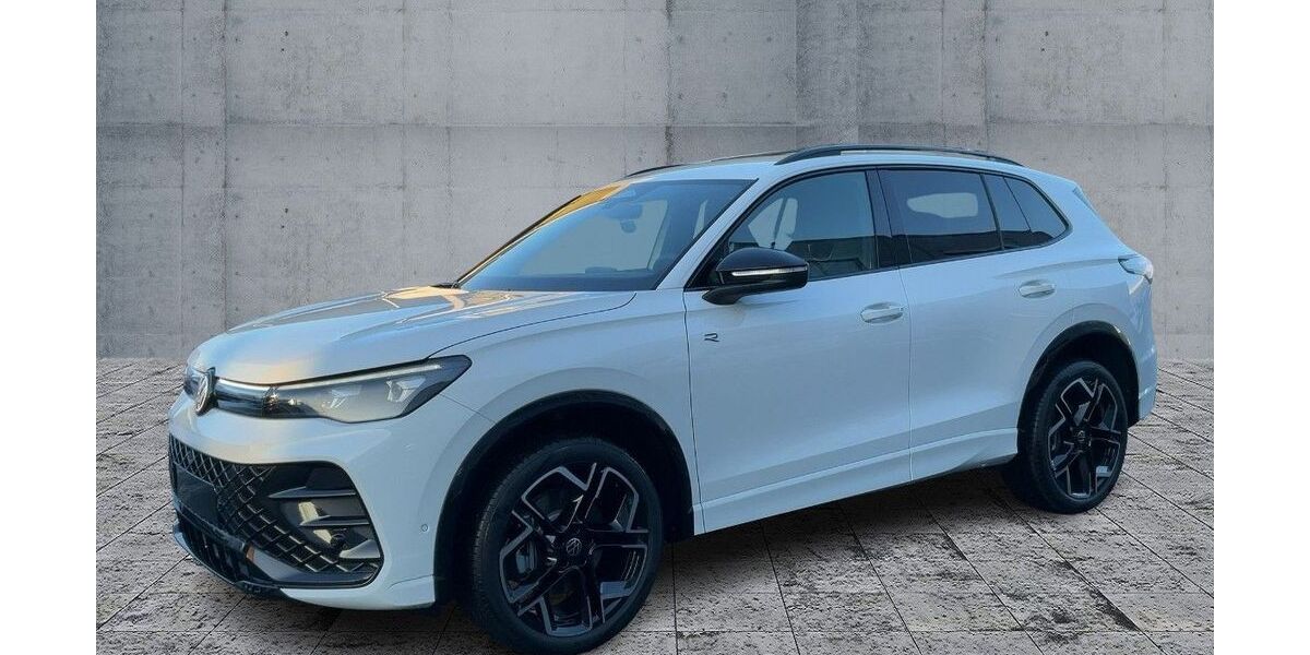 VW Tiguan 2.500 km 46.570 &euro; Bayreuth 95448