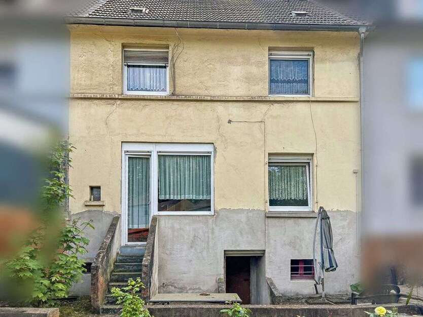 Haus zum Kaufen in Duisburg 199.000 € 116 m²