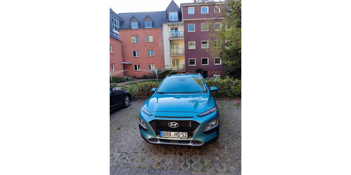 Hyundai KONA 14.000 km 16.900 &euro; Brandenburg / Havel 14776
