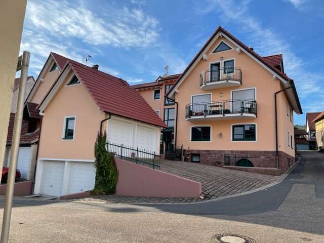 Etagenwohnung Wertheim - 3 Zimmer, 96 m&sup2;, 710&euro; | Angebot:26835987