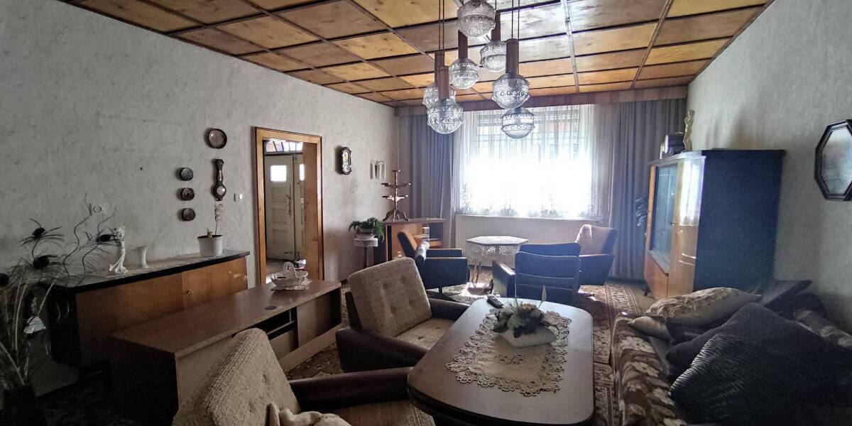 Mehrfamilienhaus, Wohnhaus Raguhn-Jeßnitz Jeßnitz - 1 Zimmer, 301 m&sup2;, 50.000&euro; | Angebot:25748397