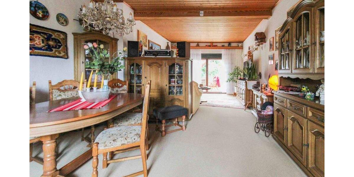 Einfamilienhaus Zeitz - 5 Zimmer, 143 m&sup2;, 325.000&euro; | Angebot:25266511