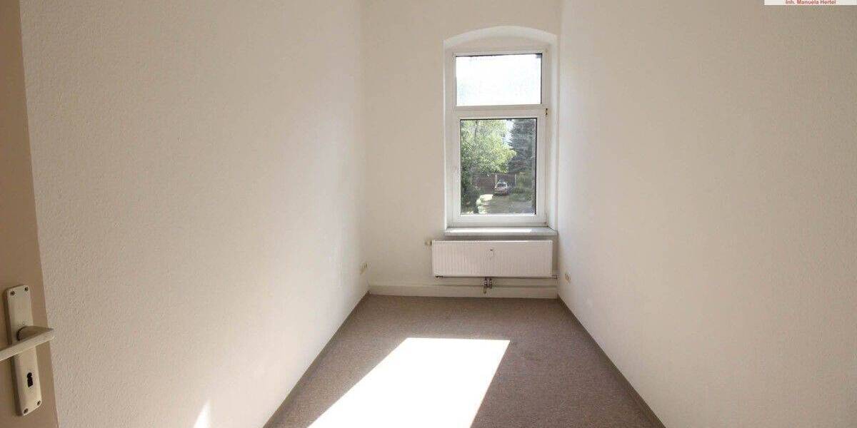 Etagenwohnung Aue Aue - 4 Zimmer, 79 m&sup2;, 360&euro; | Angebot:26863152