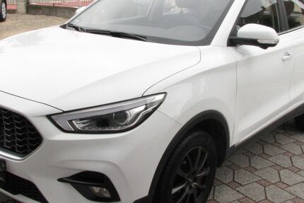 MG ZS 71.000 km 10.990 &euro; Röfingen 89365