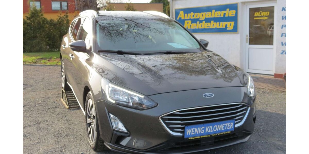 Ford Focus 85.000 km 13.940 &euro; Halle/ Saale 06116