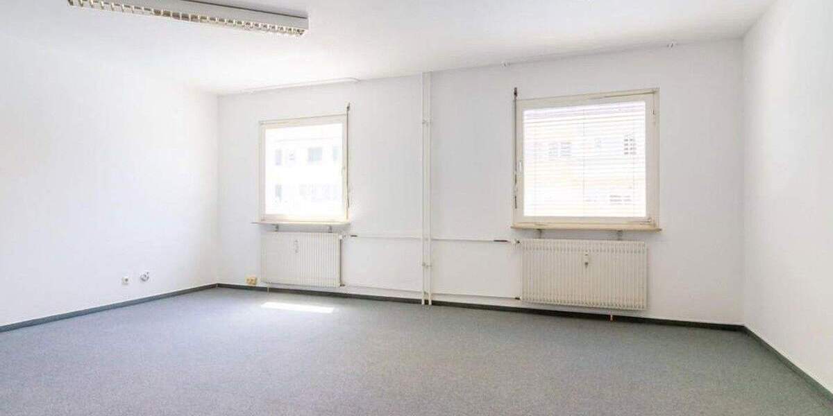 Etagenwohnung Weil am Rhein - 2 Zimmer, 82 m&sup2;, 1.400&euro; | Angebot:25542186