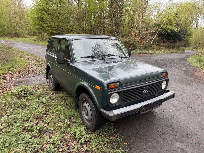 Lada Niva 150.000 km 4.400 € Soest 50494