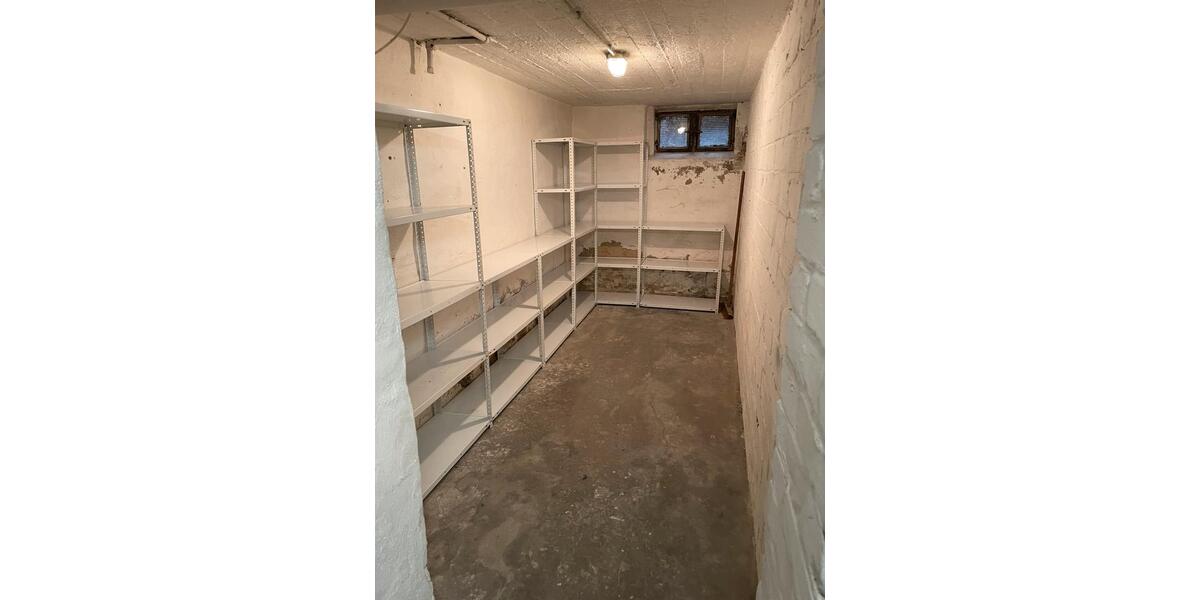 Dachgeschoßwohnung Bochum Bochum-Südwest - 4 Zimmer, 70 m&sup2;, 725&euro; | Angebot:26652574