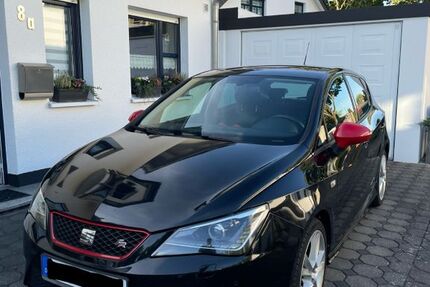 Seat Ibiza 70.080 km 13.600 € Paderborn 33102