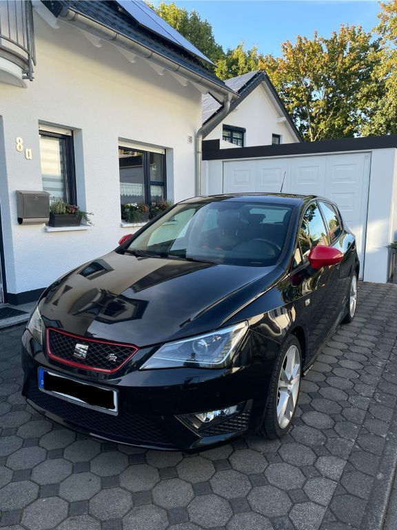 Seat Ibiza 70.080 km 13.600 € Paderborn 33102