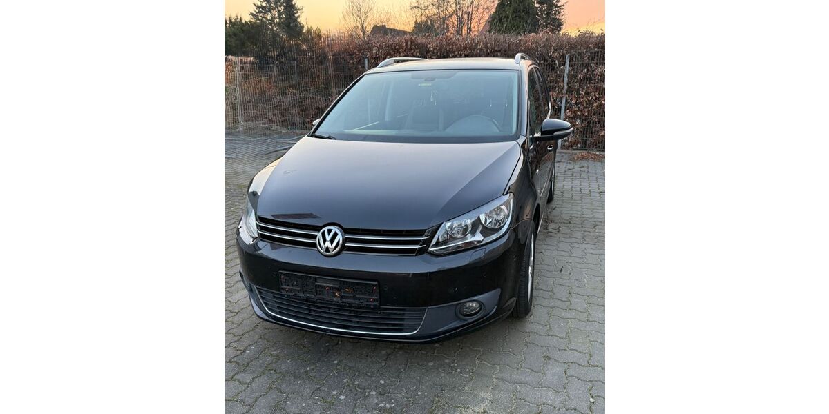 VW Touran 276.776 km 5.390 &euro; Lübeck 23556