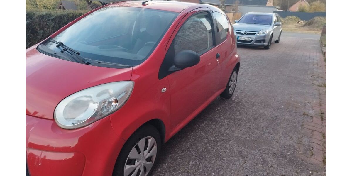 Citroen C1 82.000 km 1.330 &euro; Thomasburg 21401