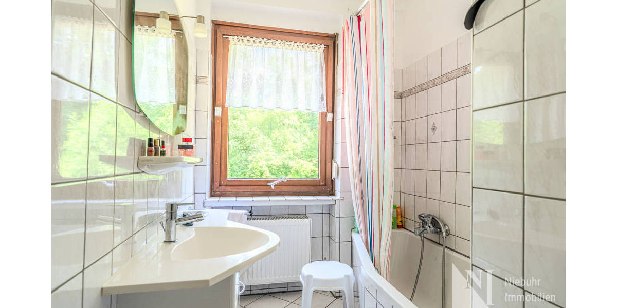 Mehrfamilienhaus, Wohnhaus Vögelsen - 6 Zimmer, 178 m&sup2;, 599.000&euro; | Angebot:25687534