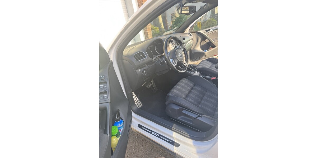 VW Golf 254.400 km 7.990 &euro; Gelsenkirchen 45879