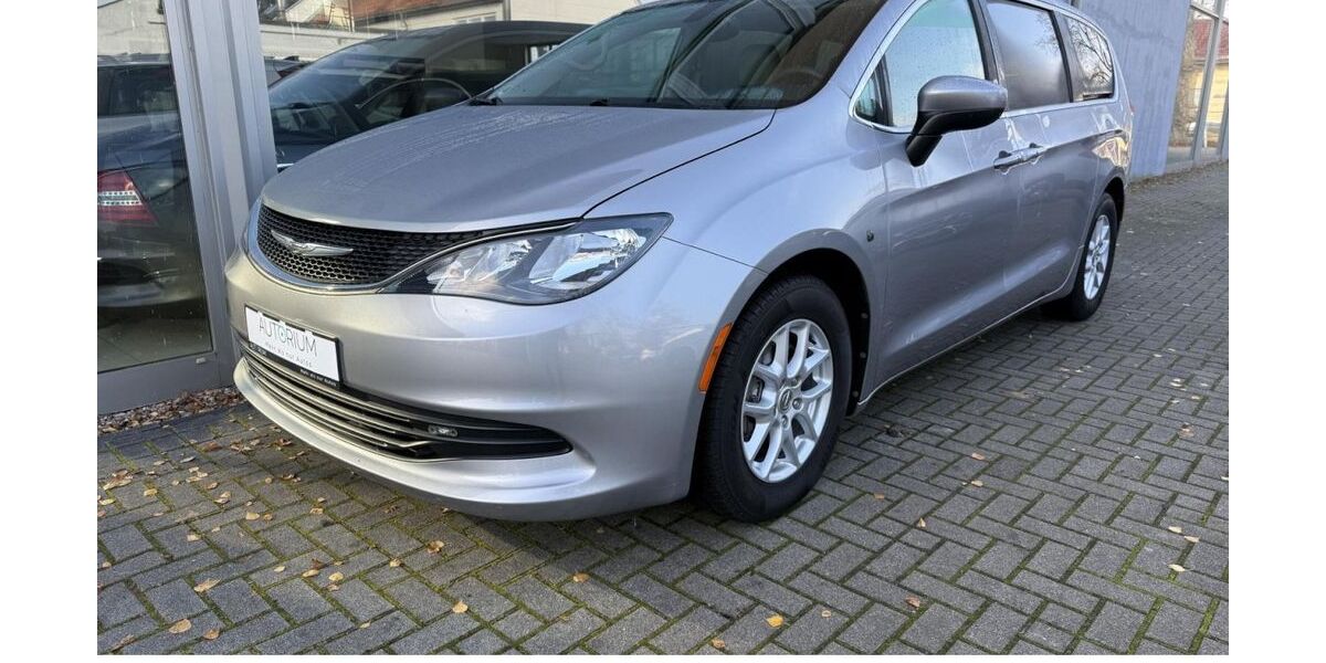 Chrysler Pacifica 49.234 km 22.999 &euro; Berlin 13127
