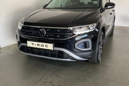 VW T-Roc 4.915 km 27.950 &euro; Schmallenberg 57392