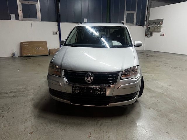 VW Touran 232.800 km 3.750 &euro; Mayen 56727