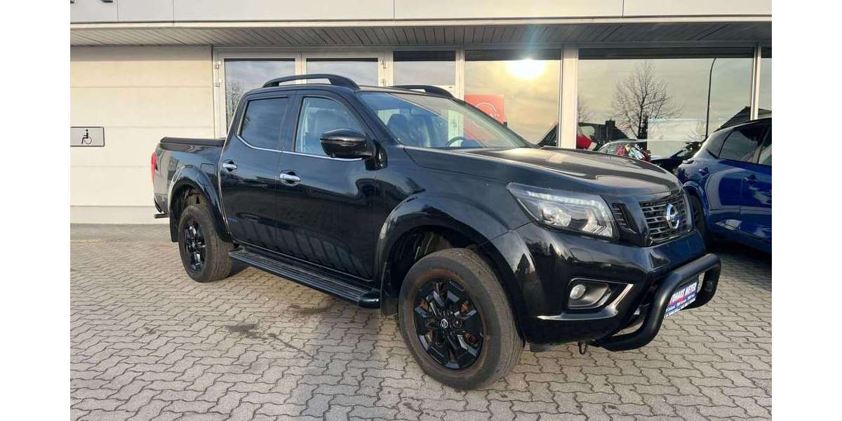 Nissan Navara 52.419 km 31.999 &euro; Waren 17192