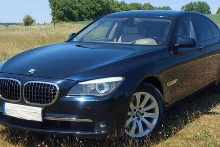 BMW 750 155.000 km 14.000 &euro; Dillstädt 98530