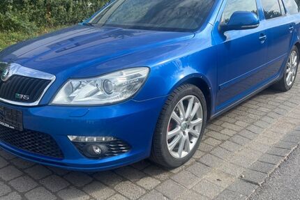 Skoda Octavia 218.000 km 3.990 &euro; Aachen 52070