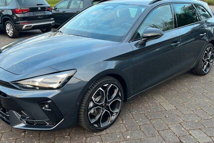 Cupra Leon 1.800 km 34.850 &euro; Fahrenbach 74864