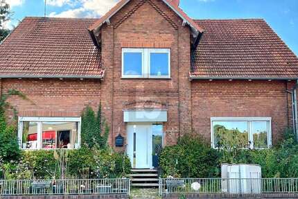 Haus Bassum - 13 Zimmer, 397 m&sup2;, 350.000&euro; | Angebot:27307934