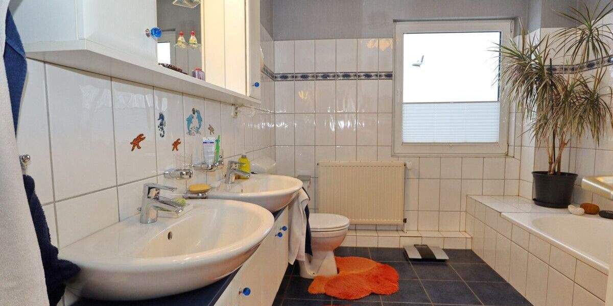 Doppelhaushälfte Bad Bramstedt - 4 Zimmer, 113 m&sup2;, 369.000&euro; | Angebot:25801706