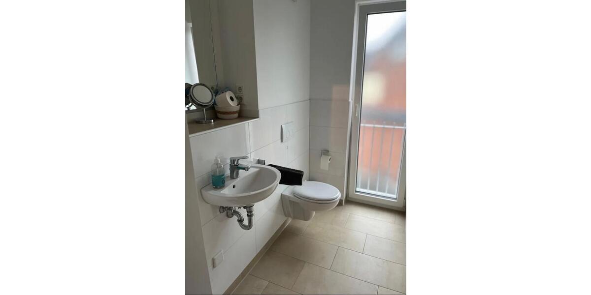 Dachgeschoßwohnung Dormagen Sankt Peter - 3 Zimmer, 94 m&sup2;, 1.220&euro; | Angebot:26397792