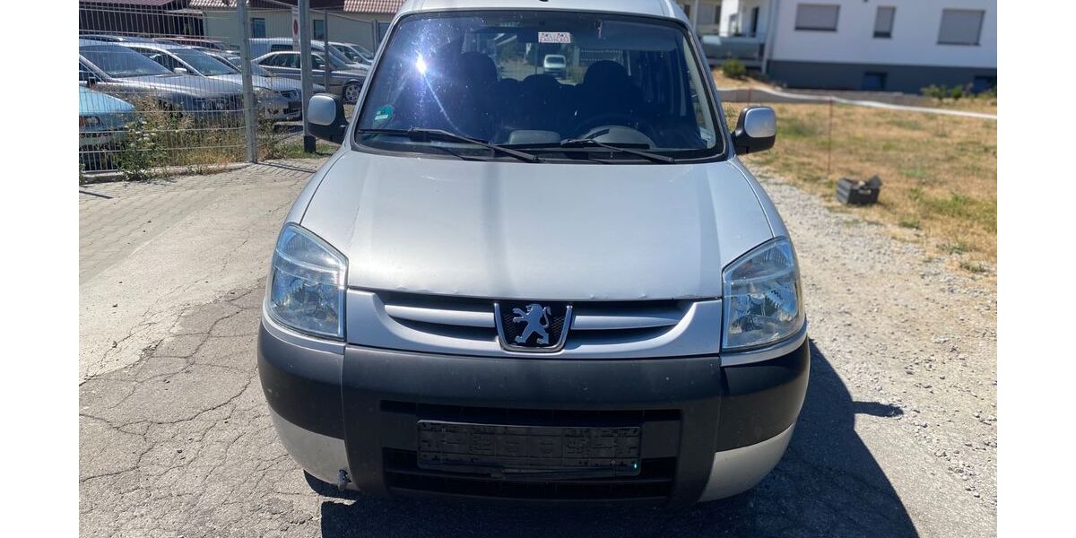 Peugeot Partner 207.000 km 899 &euro; Rangendingen 72414