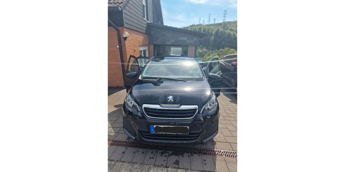 Peugeot 108 35.400 km 8.190 &euro; Attendorn 57439