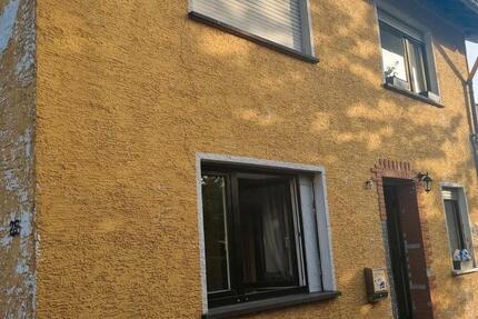 Haus Wadern - 6 Zimmer, 170 m&sup2;, 145.000&euro; | Angebot:26902796
