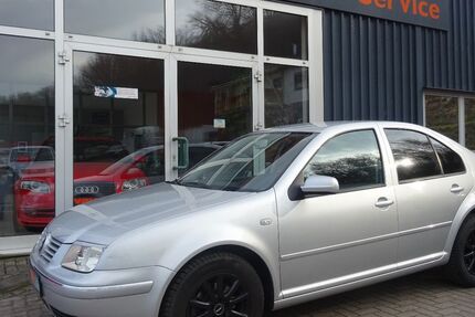 VW Bora 74.570 km 3.990 &euro; Wutha-Farnroda 99848