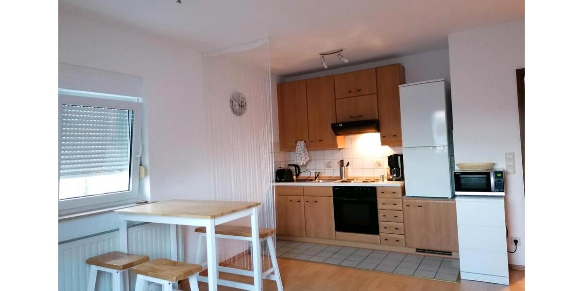 Dachgeschoßwohnung Würzburg Dürrbachau - 2 Zimmer, 40 m&sup2;, 660&euro; | Angebot:25326572